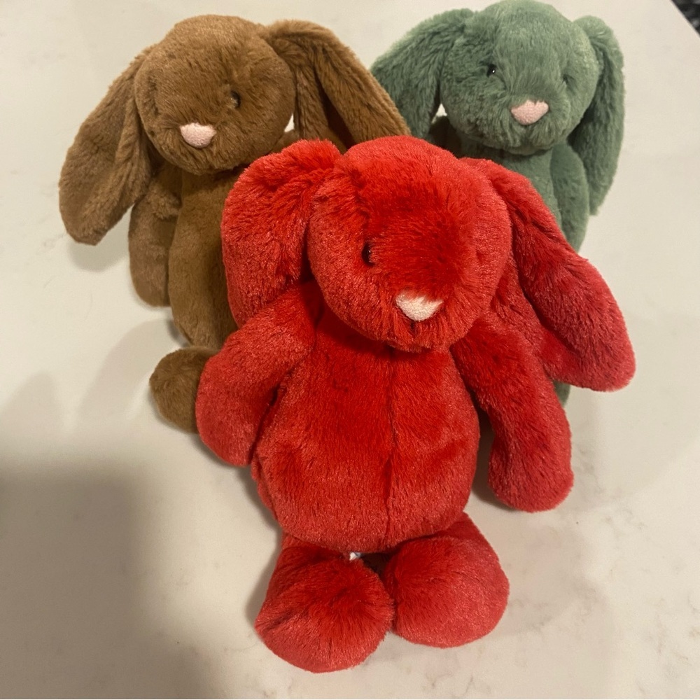 NWT Retired Jellycat Bashful Bunny Holiday Trio - cranberry, nutmeg, and ivy